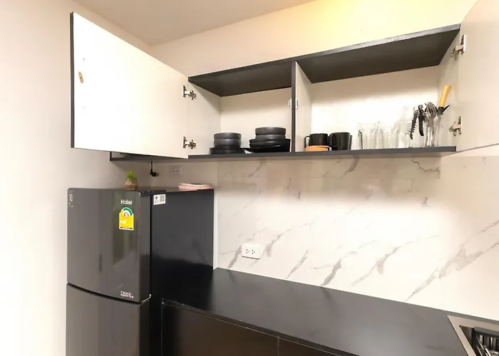 2 Bedrooms For 3 Guest Comfy At Heart Of Silom - 7a Apartamento